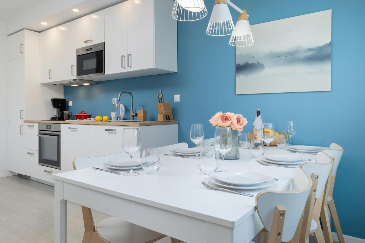 Apartamenty Platany Z Parkingiem By Noclegi Renters Kolberg Exterior foto