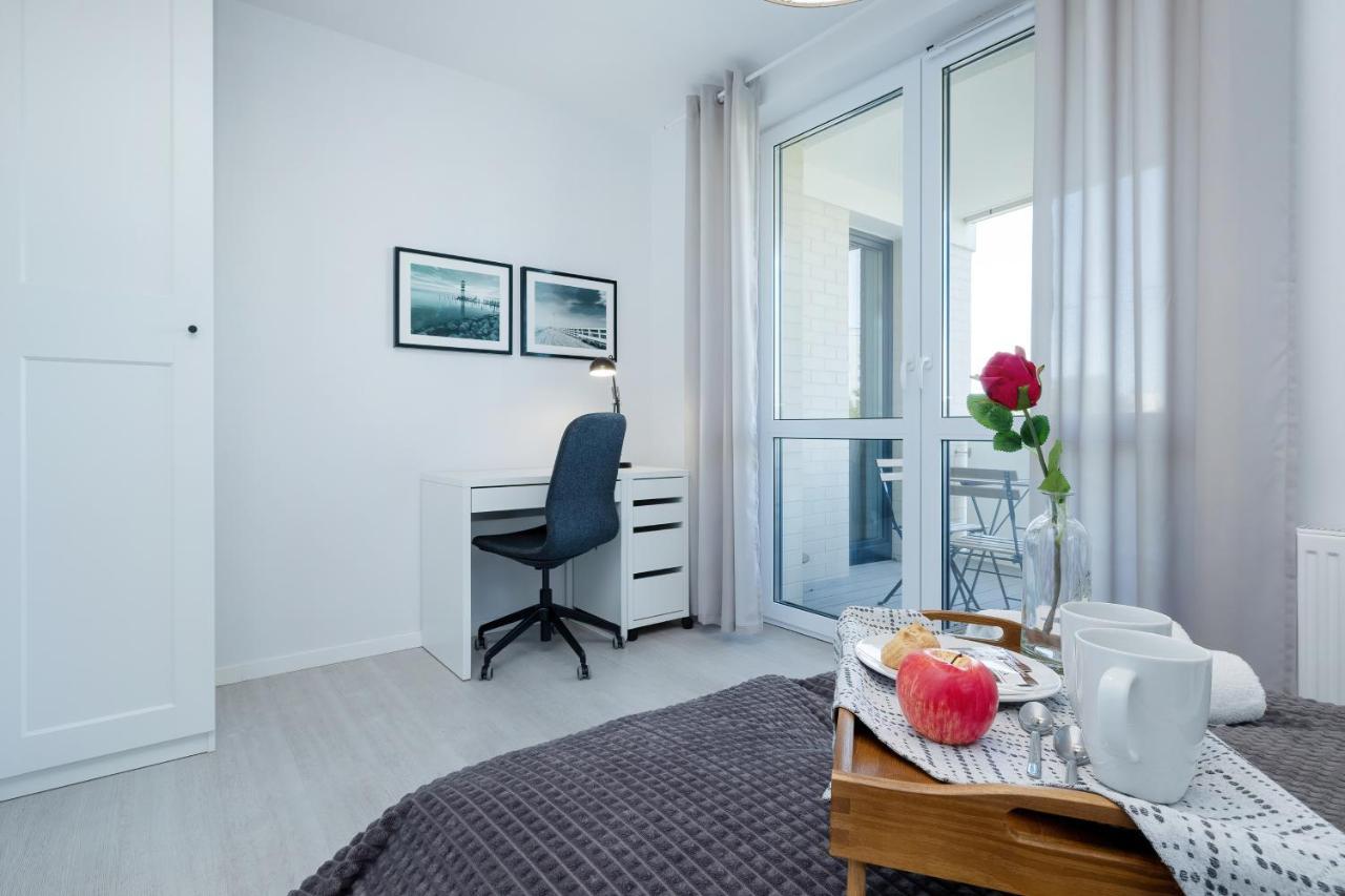 Apartamenty Platany Z Parkingiem By Noclegi Renters Kolberg Exterior foto